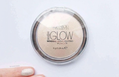 Tỏa sáng chẳng hề khó khi bạn có em highlighter siêu rẻ, siêu xịn này